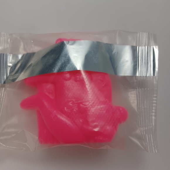 1992 Fruity Pebbles Flintstone Dino Dinosaur Water Squirter Cereal Toy - Picture 8 of 8